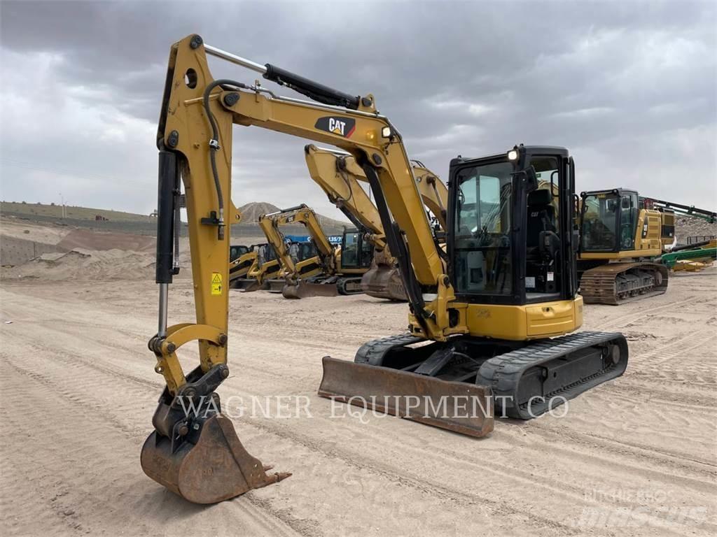 CAT 305.5E2CR 大型油圧ショベル12t以上（パワーショベル・ユンボ）