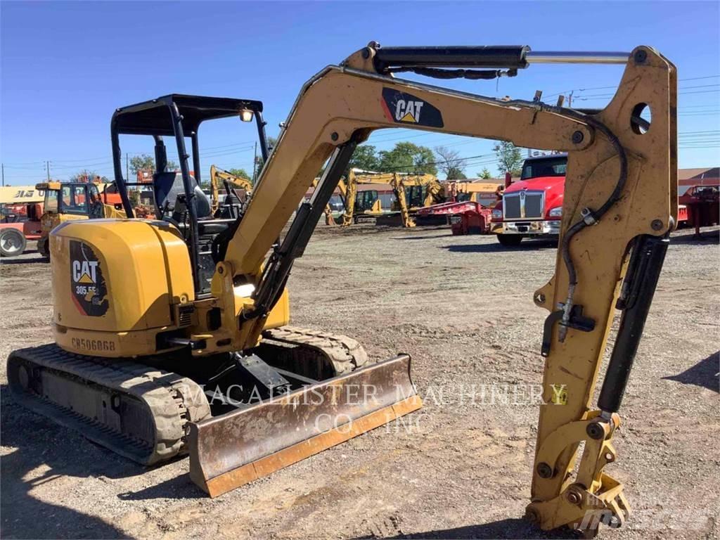 CAT 305.5E2CR 大型油圧ショベル12t以上（パワーショベル・ユンボ）