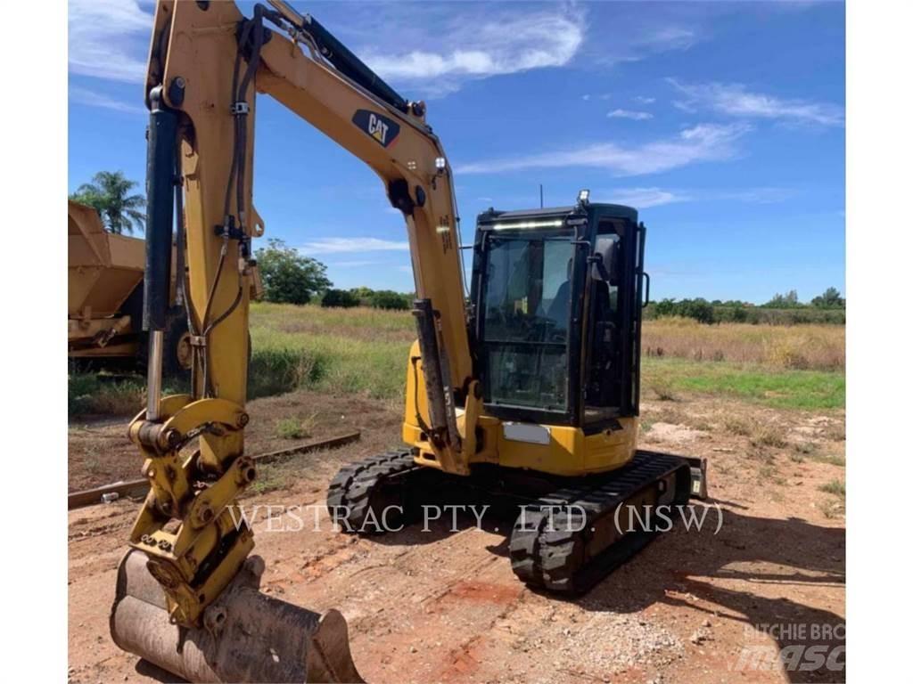 CAT 305.5E2CR 大型油圧ショベル12t以上（パワーショベル・ユンボ）