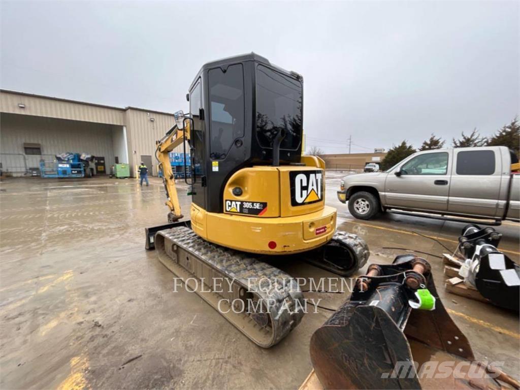 CAT 305.5E2LC 大型油圧ショベル12t以上（パワーショベル・ユンボ）