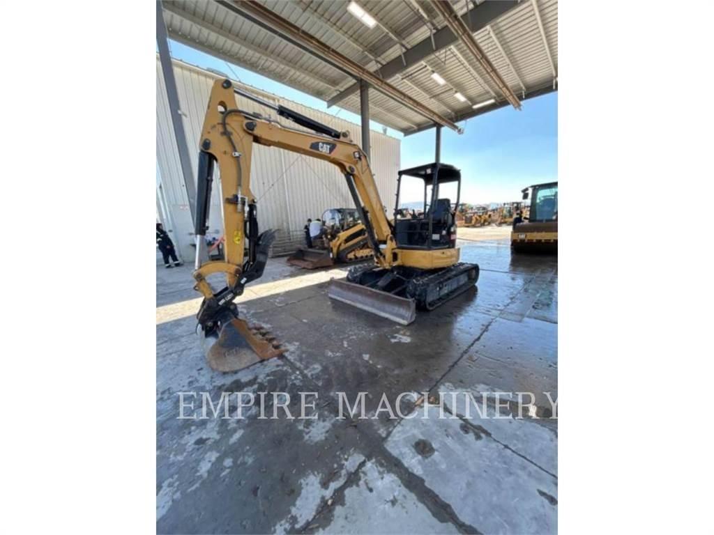 CAT 305.5E2ORT 大型油圧ショベル12t以上（パワーショベル・ユンボ）