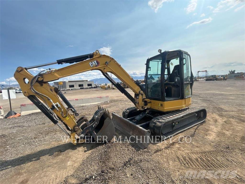 CAT 305 C3 TH 大型油圧ショベル12t以上（パワーショベル・ユンボ）
