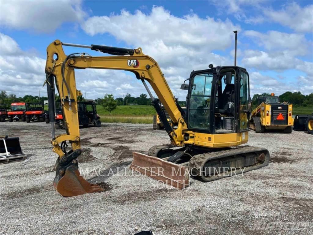 CAT 305 CR 大型油圧ショベル12t以上（パワーショベル・ユンボ）