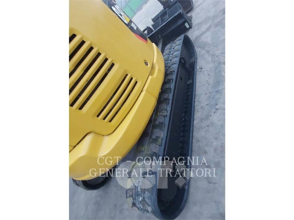 CAT 305 E2 大型油圧ショベル12t以上（パワーショベル・ユンボ）