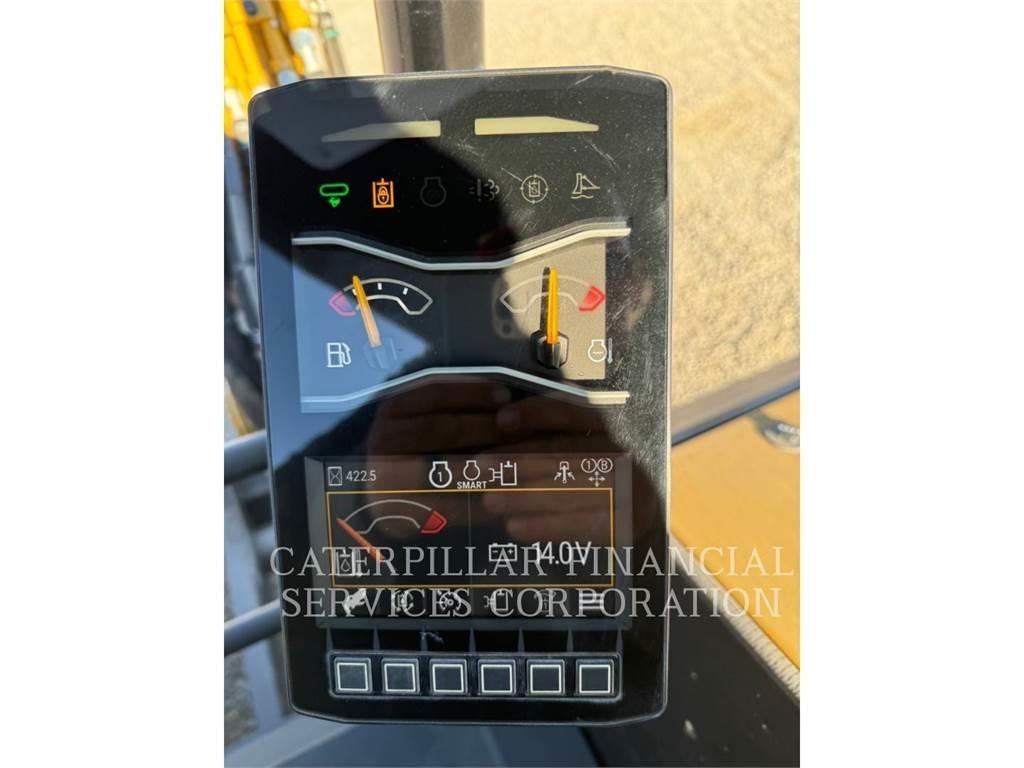 CAT 30507CR 大型油圧ショベル12t以上（パワーショベル・ユンボ）