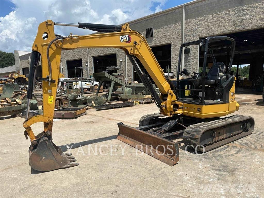 CAT 30507CR 大型油圧ショベル12t以上（パワーショベル・ユンボ）