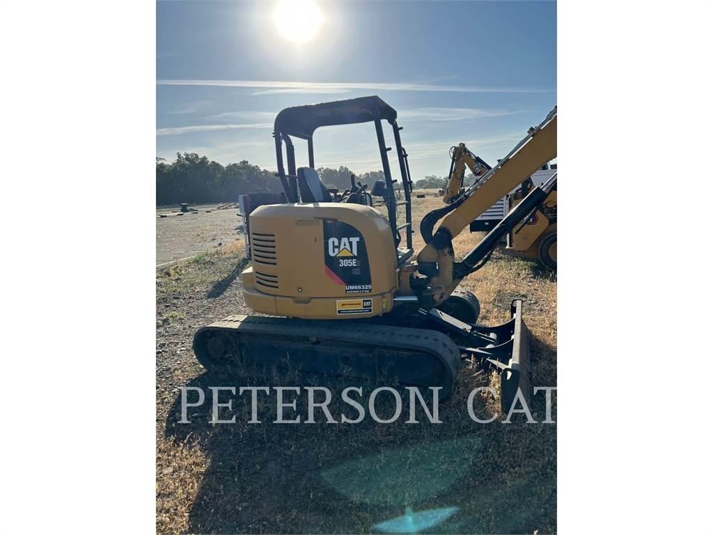 CAT 305E2 大型油圧ショベル12t以上（パワーショベル・ユンボ）