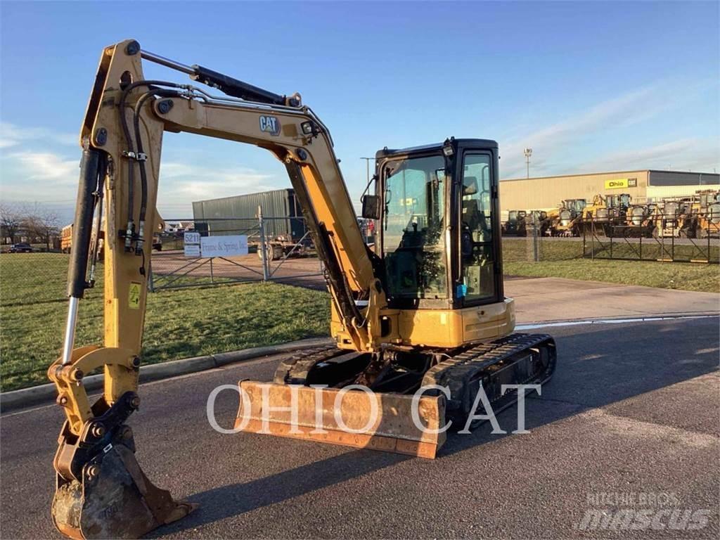 CAT 305E2 ミニ油圧ショベル 7t以下（ミニユンボ・ミニディガー）
