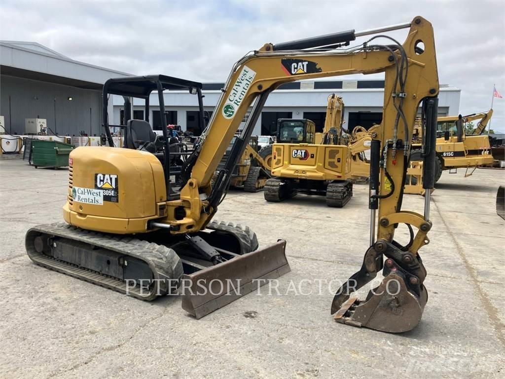CAT 305E2 大型油圧ショベル12t以上（パワーショベル・ユンボ）