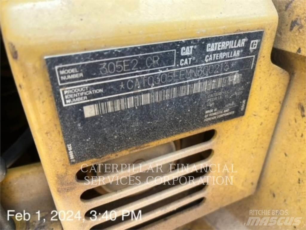 CAT 305E2CR 大型油圧ショベル12t以上（パワーショベル・ユンボ）