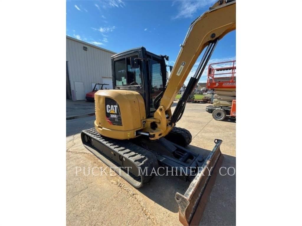 CAT 305E2CR 大型油圧ショベル12t以上（パワーショベル・ユンボ）