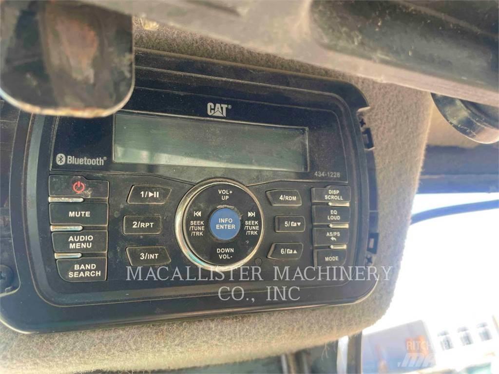 CAT 305E2CR 大型油圧ショベル12t以上（パワーショベル・ユンボ）