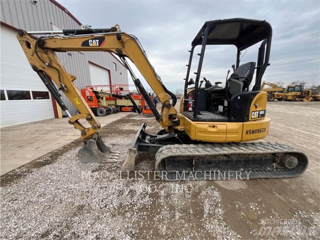 CAT 305E2CR 大型油圧ショベル12t以上（パワーショベル・ユンボ）