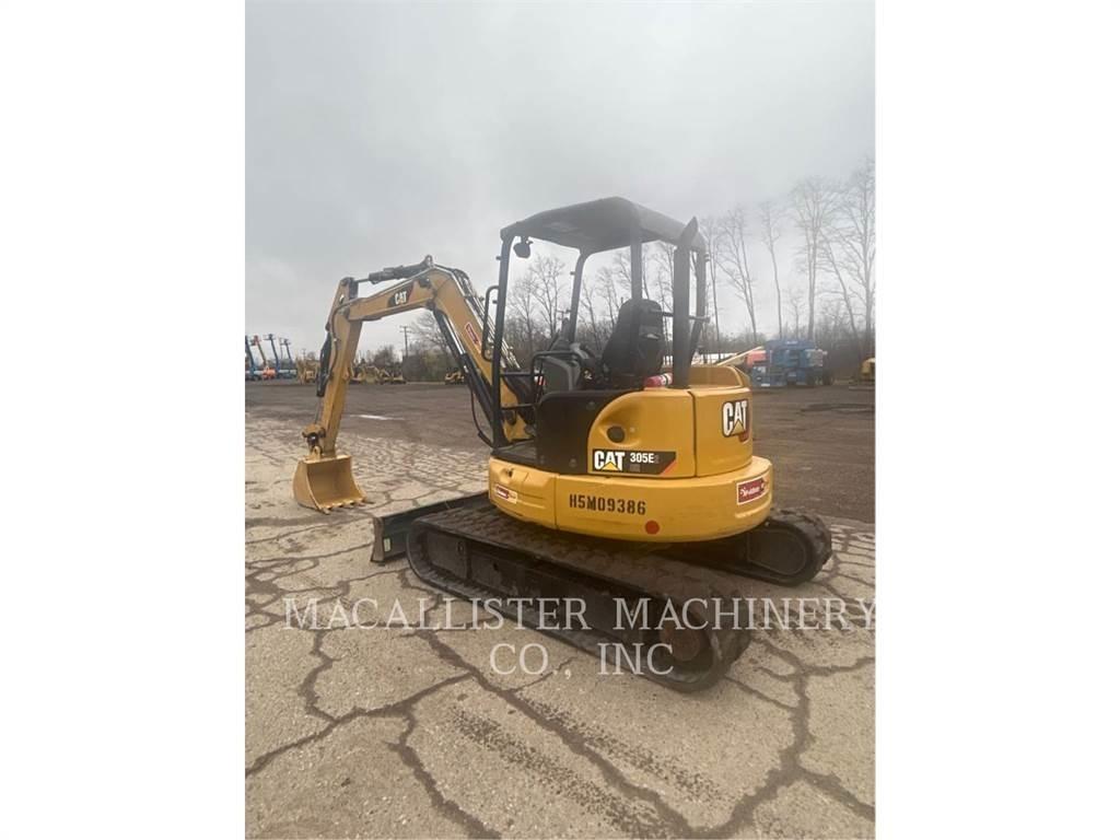 CAT 305E2CR 大型油圧ショベル12t以上（パワーショベル・ユンボ）