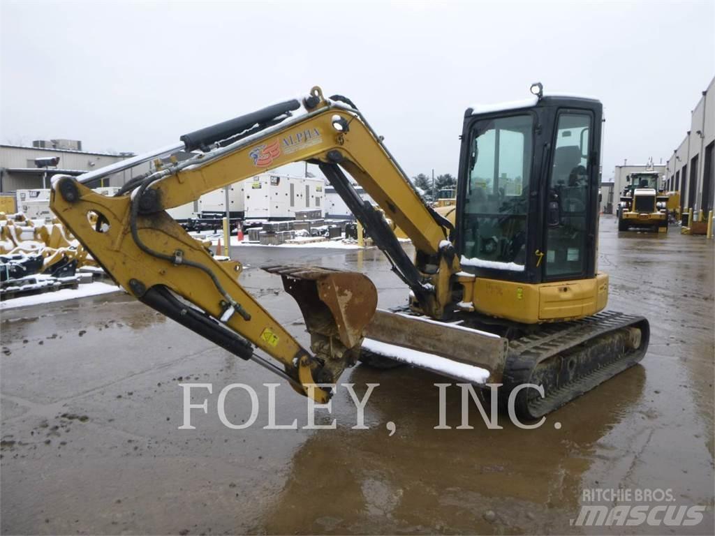 CAT 305E2CR 大型油圧ショベル12t以上（パワーショベル・ユンボ）