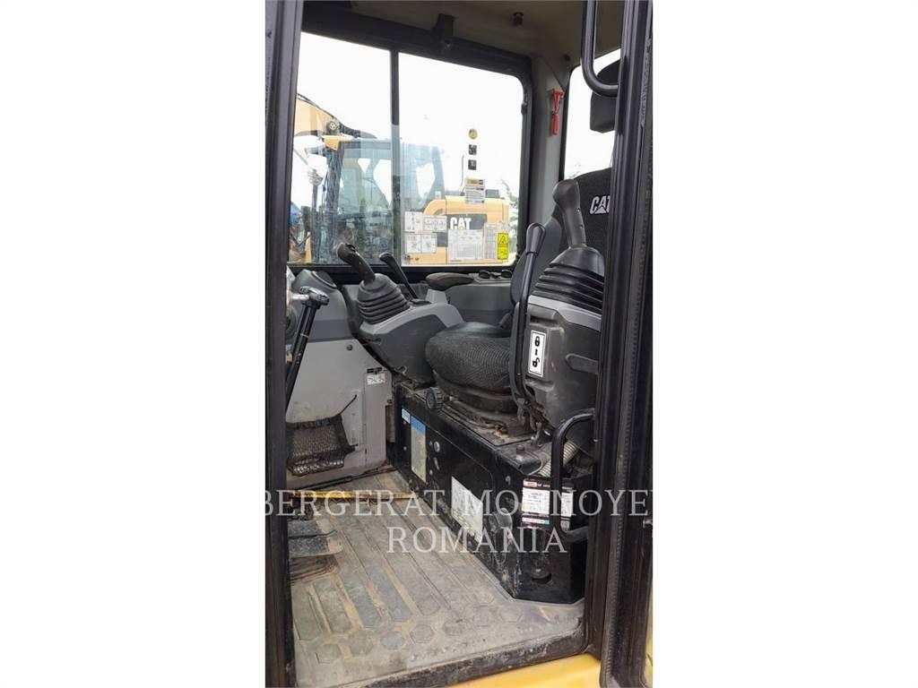 CAT 305E2CR 大型油圧ショベル12t以上（パワーショベル・ユンボ）