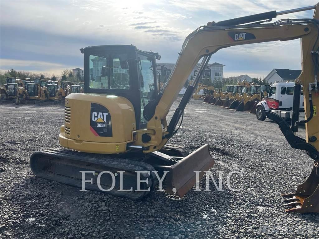 CAT 305E2CR 大型油圧ショベル12t以上（パワーショベル・ユンボ）