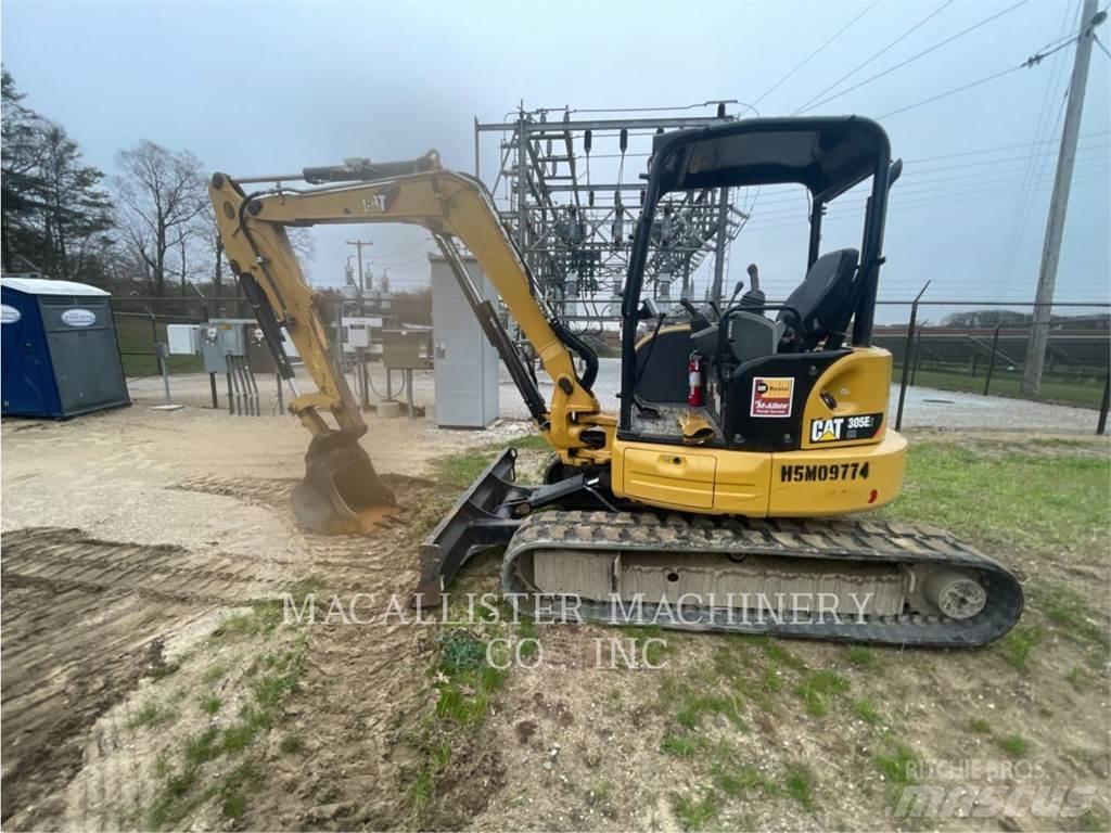 CAT 305E2CR 大型油圧ショベル12t以上（パワーショベル・ユンボ）