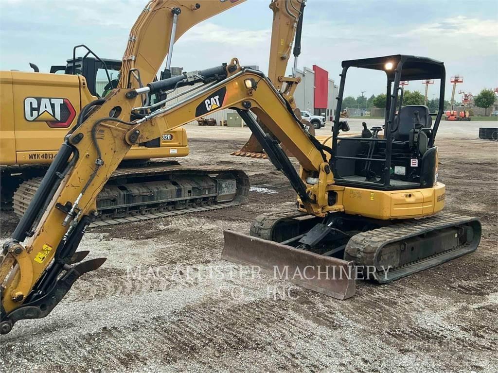 CAT 305E2CR 大型油圧ショベル12t以上（パワーショベル・ユンボ）