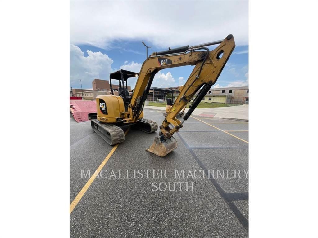 CAT 305E2CR 大型油圧ショベル12t以上（パワーショベル・ユンボ）