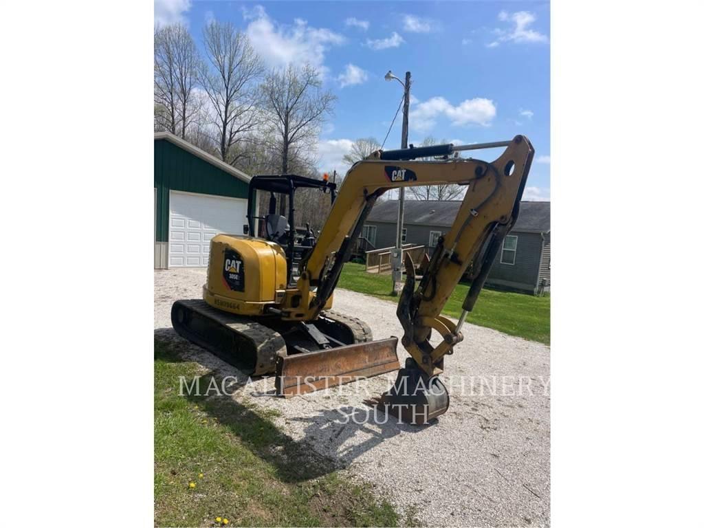 CAT 305E2CR 大型油圧ショベル12t以上（パワーショベル・ユンボ）