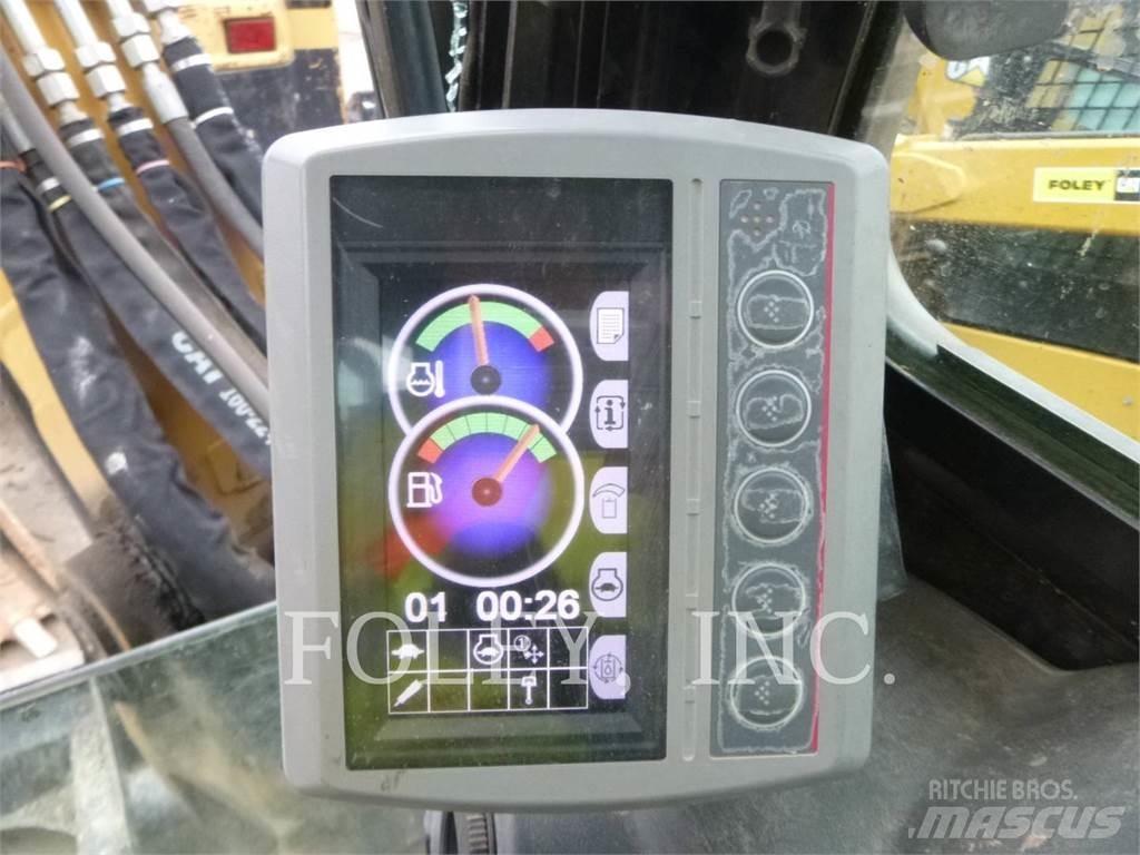 CAT 305E2CR 大型油圧ショベル12t以上（パワーショベル・ユンボ）