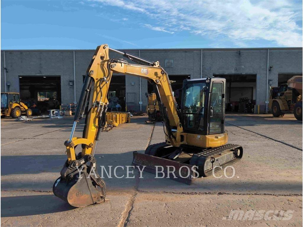 CAT 305E2CR 大型油圧ショベル12t以上（パワーショベル・ユンボ）