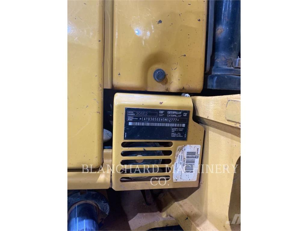 CAT 305E2CR 大型油圧ショベル12t以上（パワーショベル・ユンボ）