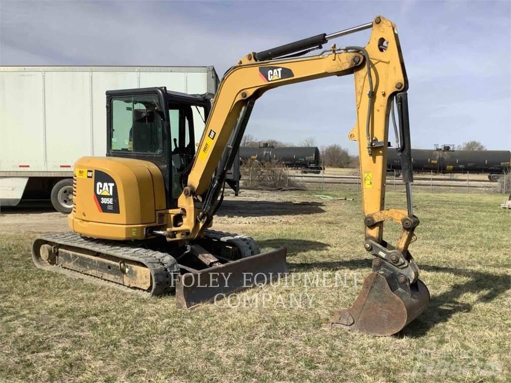 CAT 305ECR 大型油圧ショベル12t以上（パワーショベル・ユンボ）