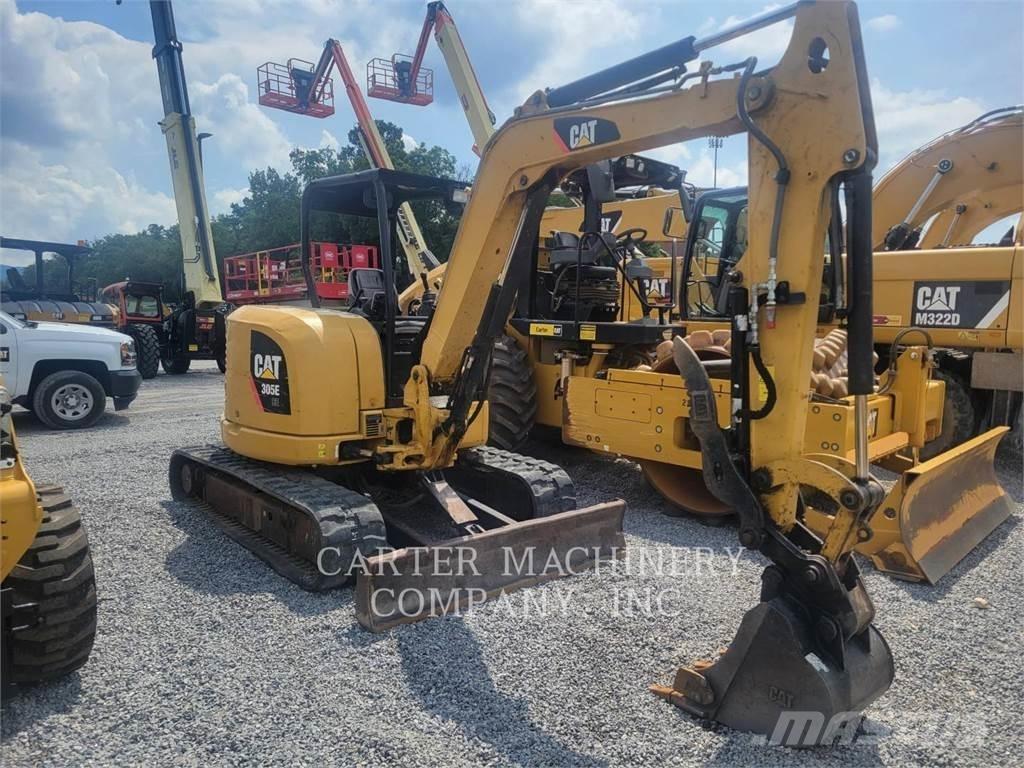 CAT 305ECR 大型油圧ショベル12t以上（パワーショベル・ユンボ）
