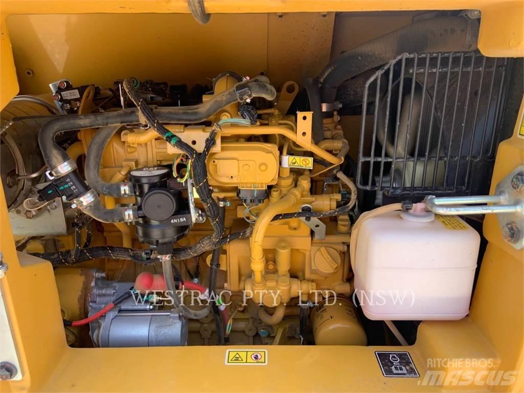 CAT 306 大型油圧ショベル12t以上（パワーショベル・ユンボ）