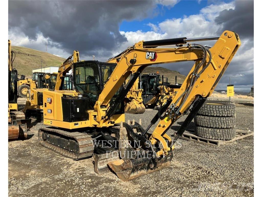 CAT 306 大型油圧ショベル12t以上（パワーショベル・ユンボ）