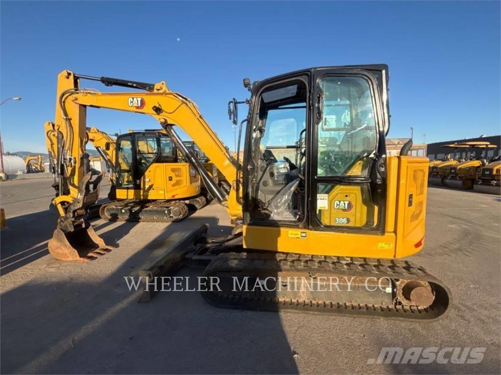CAT 306 C3 TAQ 大型油圧ショベル12t以上（パワーショベル・ユンボ）