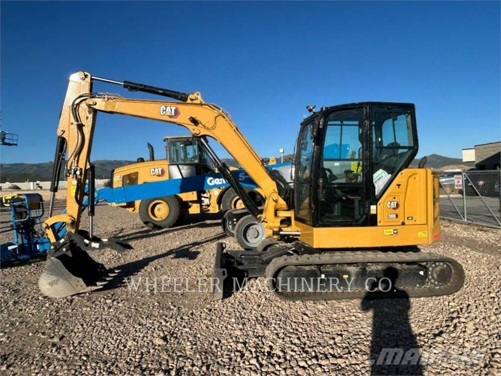 CAT 306 C3 THA 大型油圧ショベル12t以上（パワーショベル・ユンボ）