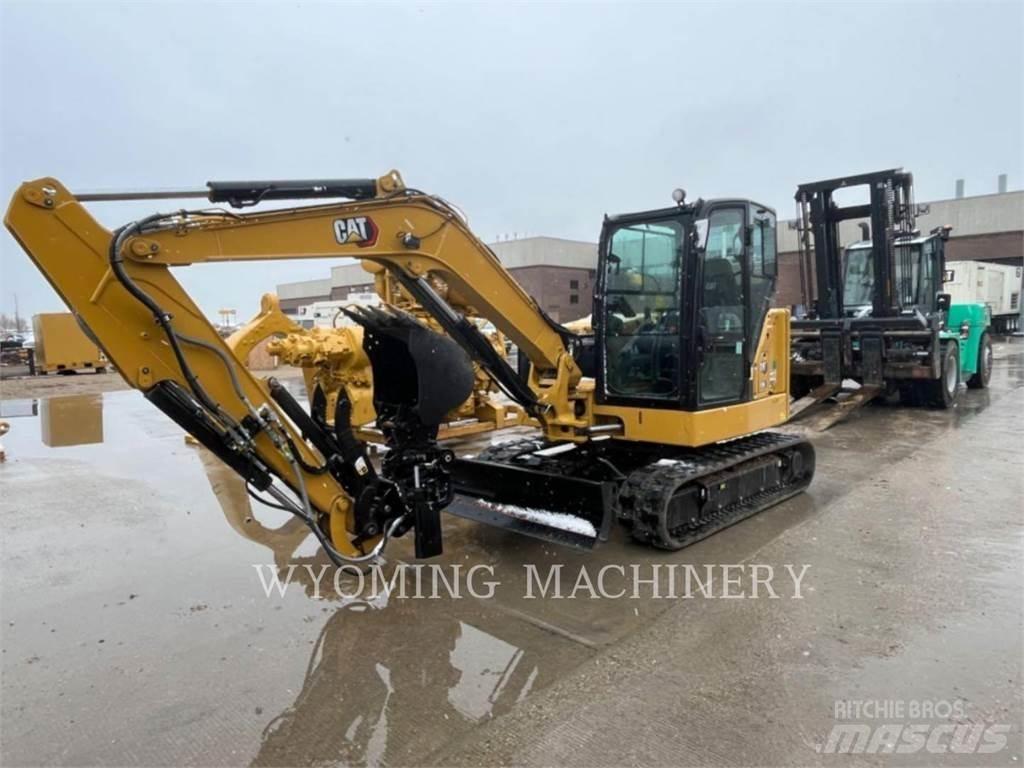 CAT 306 CR 大型油圧ショベル12t以上（パワーショベル・ユンボ）