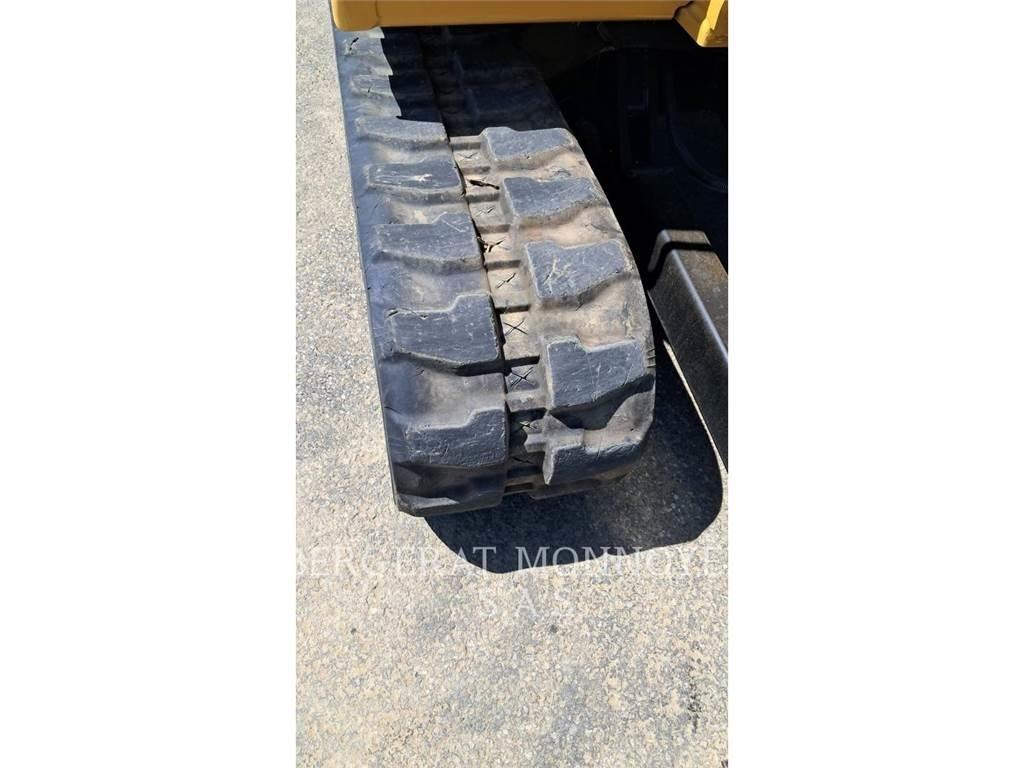 CAT 306 CR 大型油圧ショベル12t以上（パワーショベル・ユンボ）