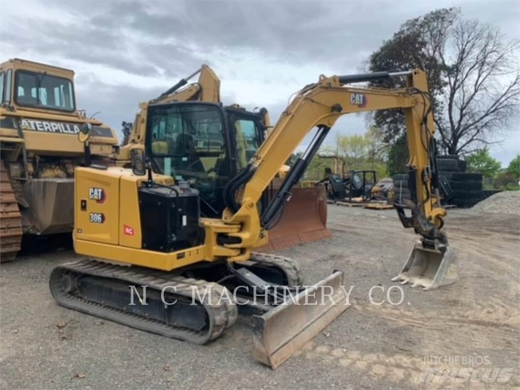 CAT 306 CRCB 大型油圧ショベル12t以上（パワーショベル・ユンボ）