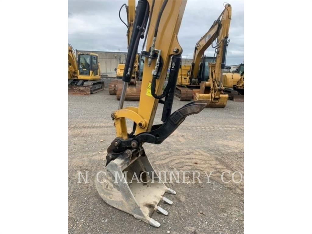 CAT 306 CRCB 大型油圧ショベル12t以上（パワーショベル・ユンボ）