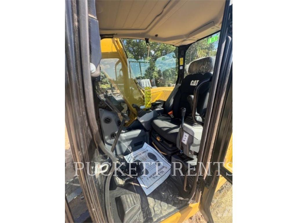 CAT 307.5-07 大型油圧ショベル12t以上（パワーショベル・ユンボ）