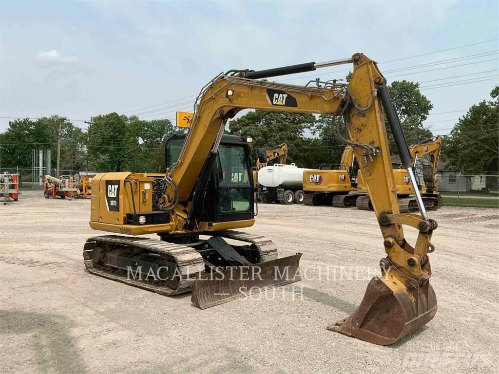CAT 307E2 大型油圧ショベル12t以上（パワーショベル・ユンボ）