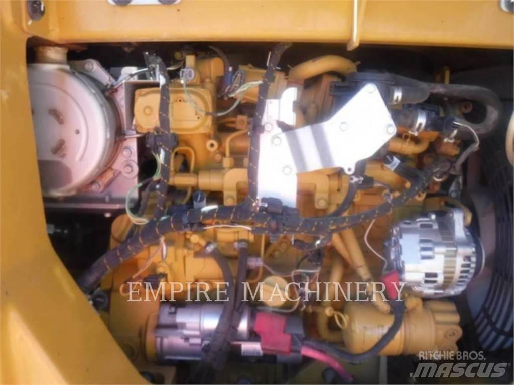 CAT 308E2 SB 大型油圧ショベル12t以上（パワーショベル・ユンボ）