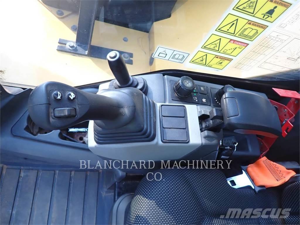 CAT 309CR 大型油圧ショベル12t以上（パワーショベル・ユンボ）