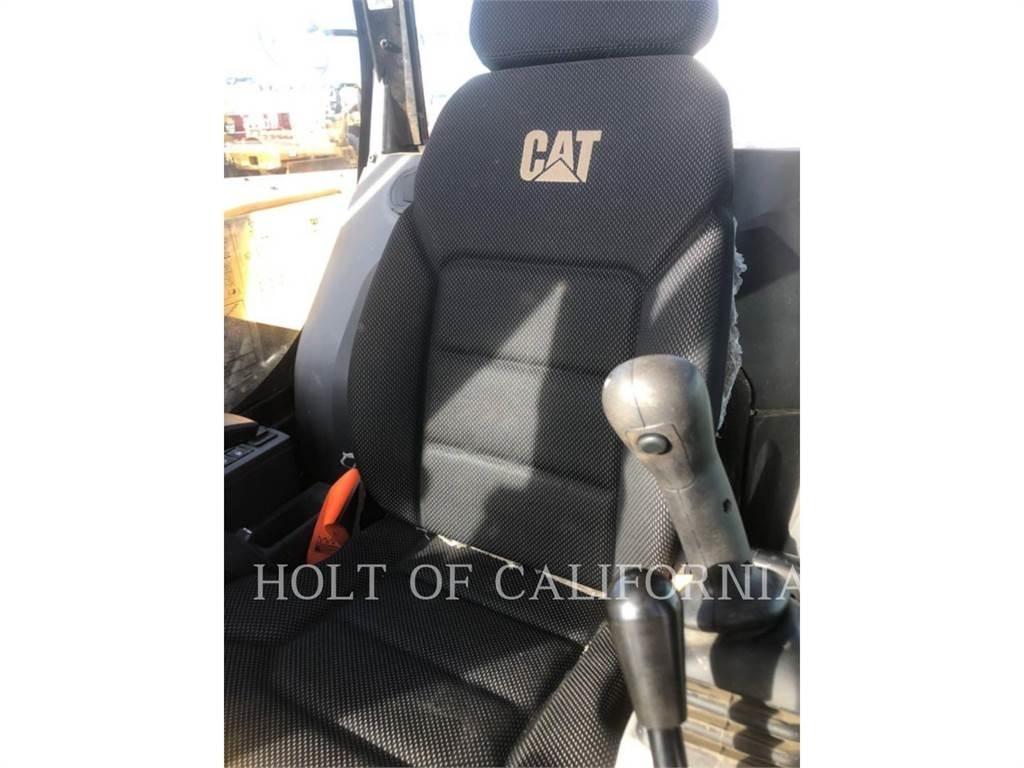 CAT 310 大型油圧ショベル12t以上（パワーショベル・ユンボ）