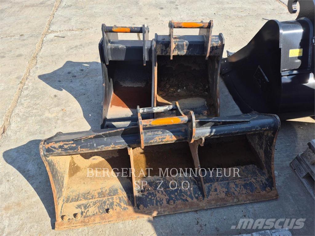 CAT 310 大型油圧ショベル12t以上（パワーショベル・ユンボ）