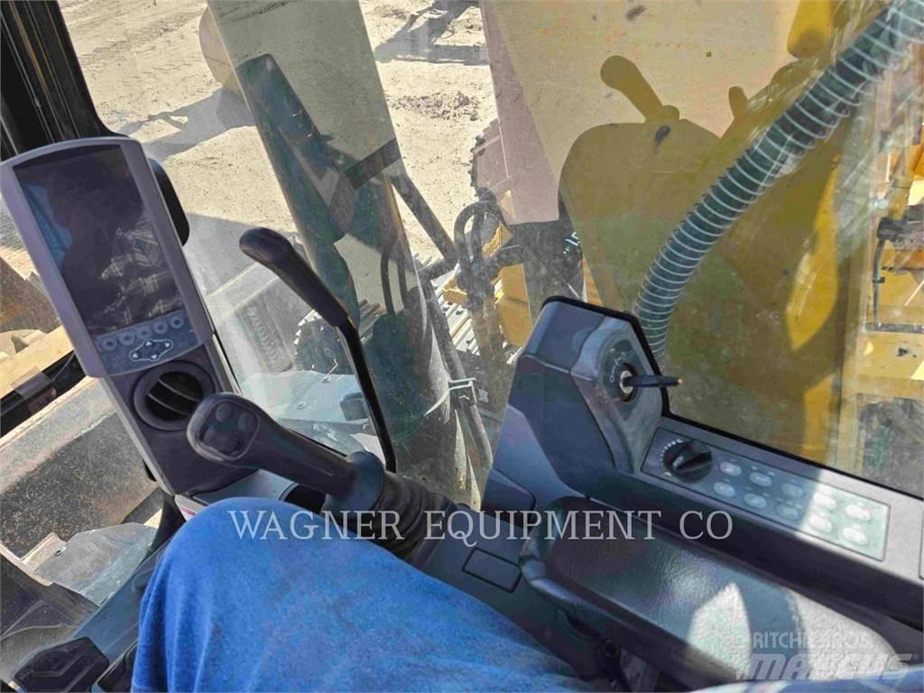 CAT 313FL 大型油圧ショベル12t以上（パワーショベル・ユンボ）
