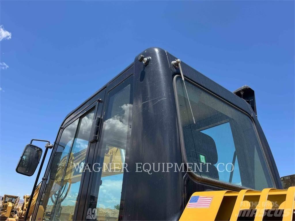 CAT 313FL GCTC 大型油圧ショベル12t以上（パワーショベル・ユンボ）