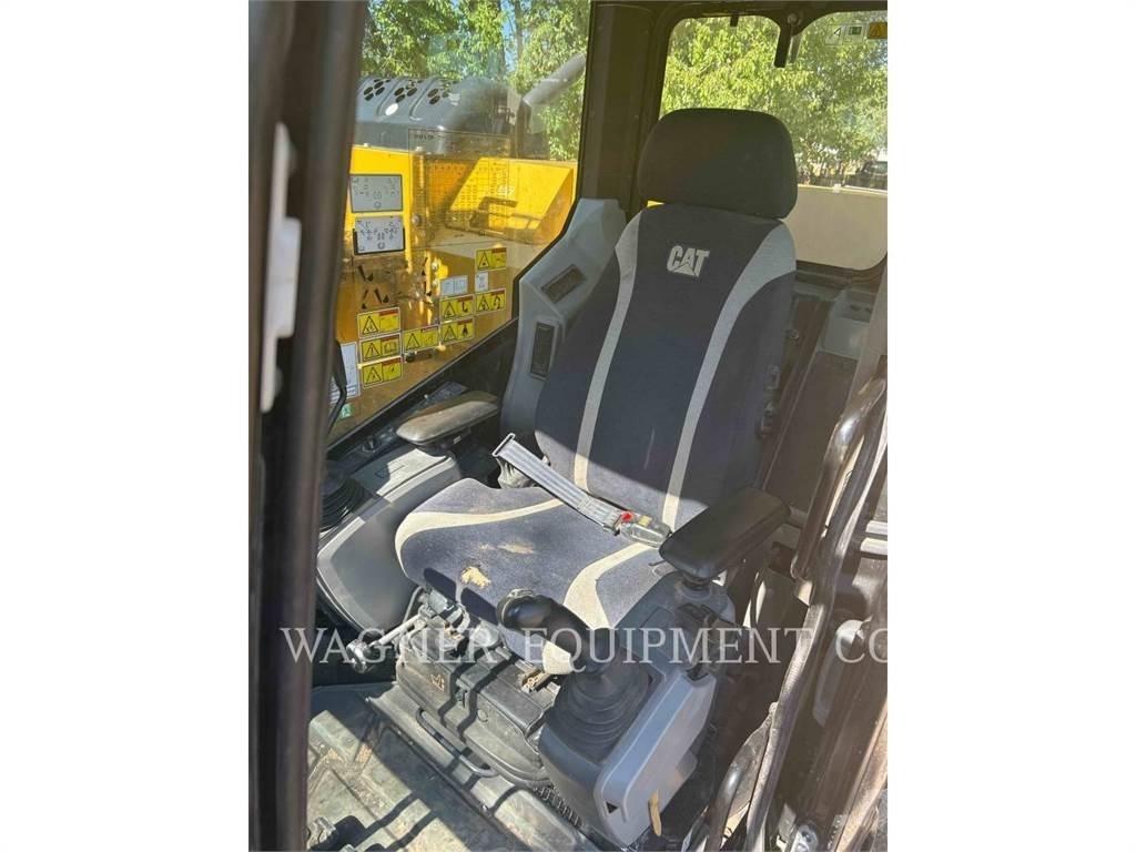 CAT 315FL 大型油圧ショベル12t以上（パワーショベル・ユンボ）
