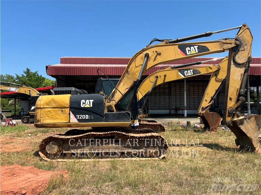 CAT 318D2L 大型油圧ショベル12t以上（パワーショベル・ユンボ）