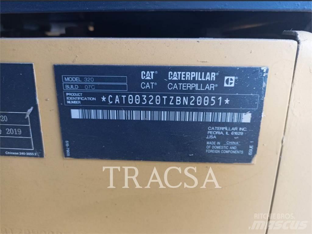 CAT 320 大型油圧ショベル12t以上（パワーショベル・ユンボ）