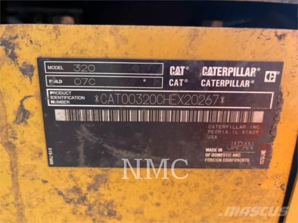 CAT 320 大型油圧ショベル12t以上（パワーショベル・ユンボ）